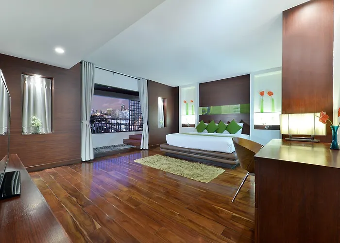 Hotel Centre Point Pratunam 4*