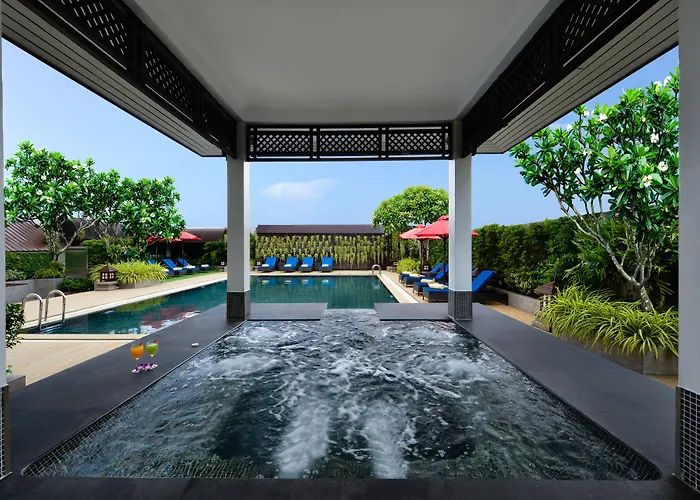 Hotel Centre Point Pratunam 4*