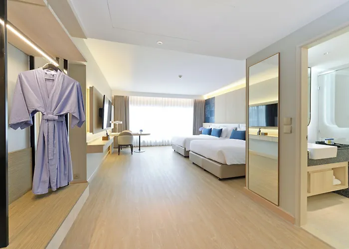Centre Point Pratunam 4*